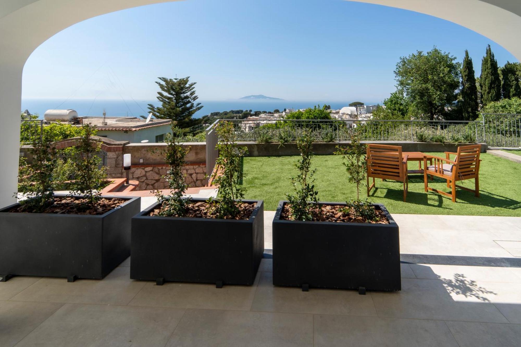 Bed and Breakfast La Minucciola Capri Anacapri  Exterior foto
