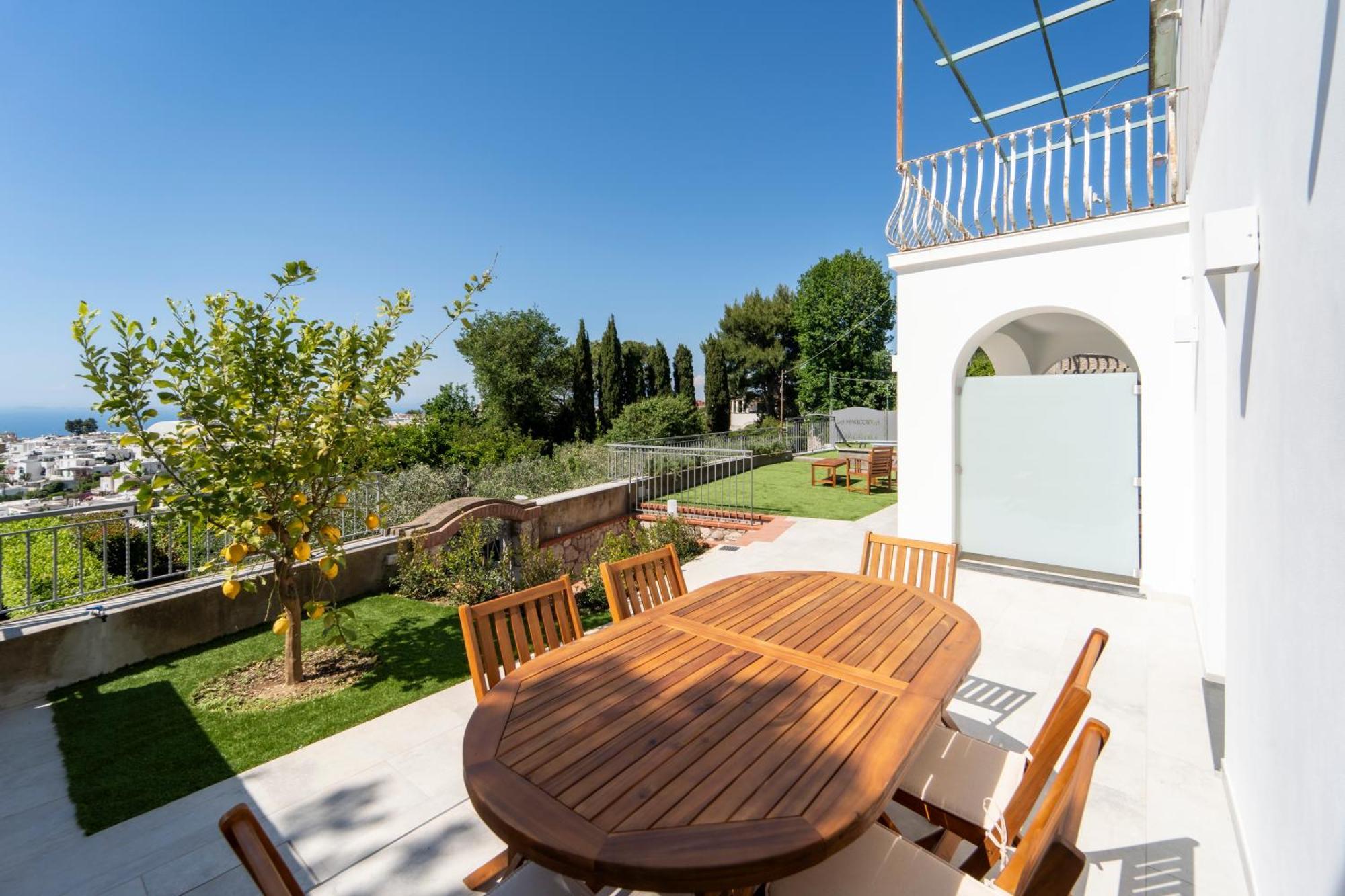 Bed and Breakfast La Minucciola Capri Anacapri  Exterior foto